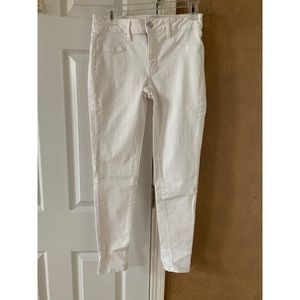 American Eagle Jeans- White